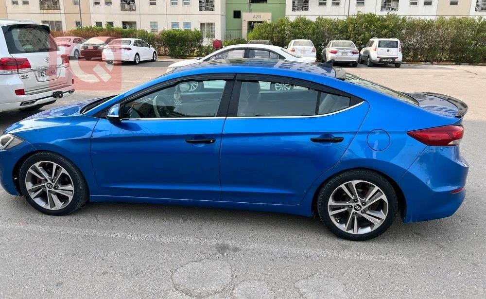 هيونداي النترا